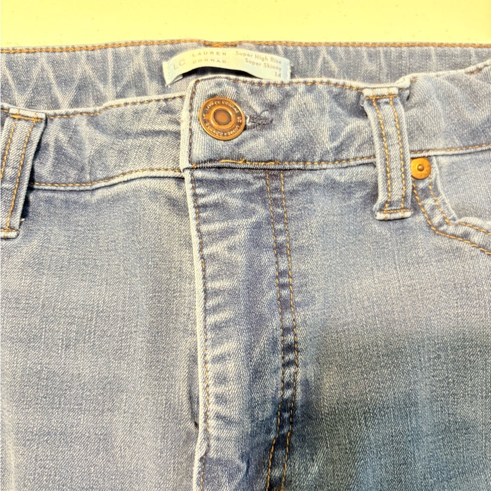 Women Super High Rise Blue Jeans